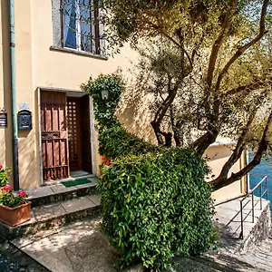 https://darsena-di-riva-grande.it-lombardy.com