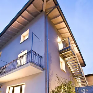 https://manzoni-124-bedrelax.it-lombardy.com